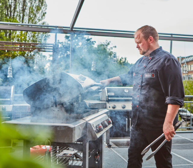 grillen weber grillkurse reutlingen https://faerberei-reutlingen.de/wp-content/uploads/2023/11/grillen-weber-grillkurse-reutlingen-scaled-e1771691445145-640x559.jpg